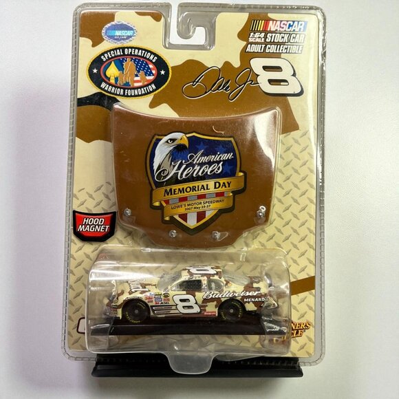 Dale Earnhardt Jr #8 American Heroes NASCAR 1:64 Diecast Model Collectible - Picture 1 of 6